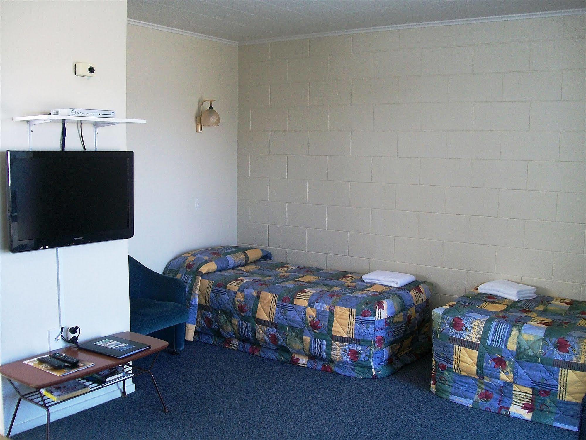 Cedar Court Motel Napier Exterior foto